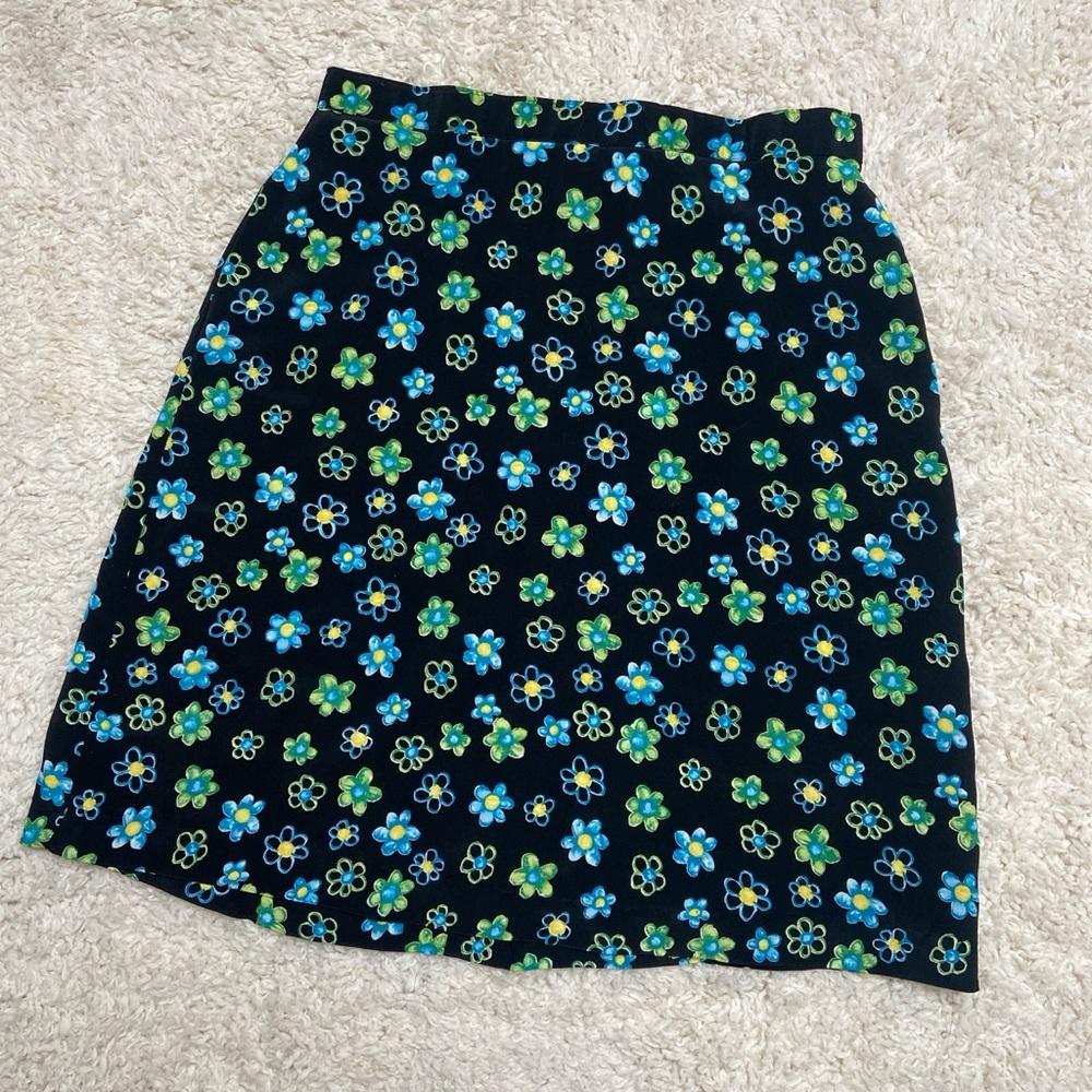 90’s vintage green and blue daisy print skirt size small
